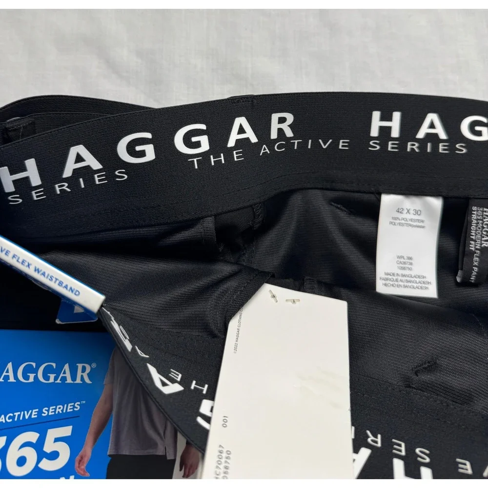 Haggar Mens 365 Modern Flex Pant Black Straight‎ Fit 42W X 30L Gabardine